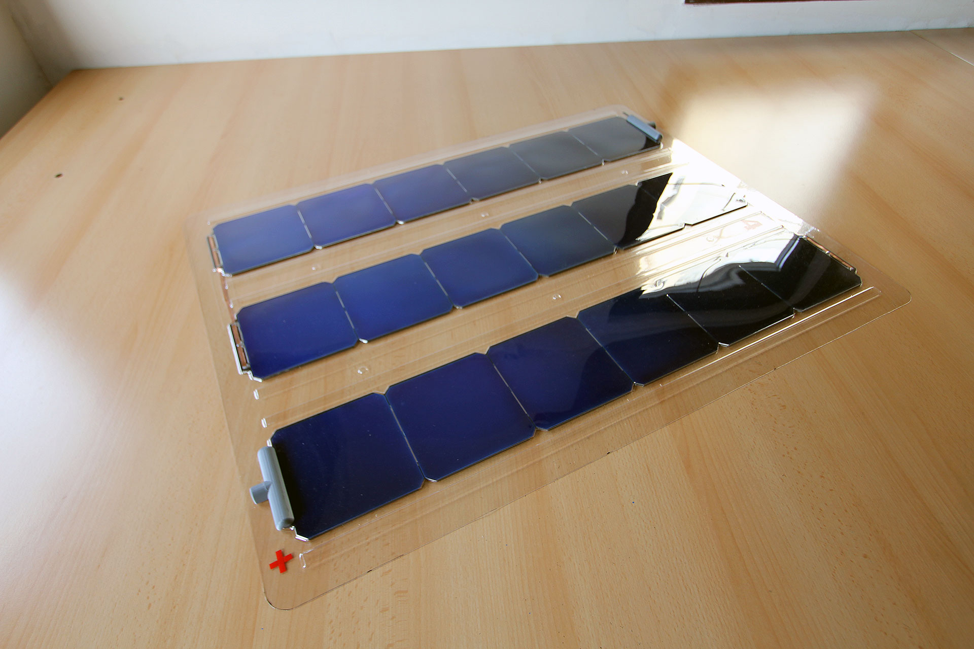 Flexible-solar-module for Blimps and Aerostats